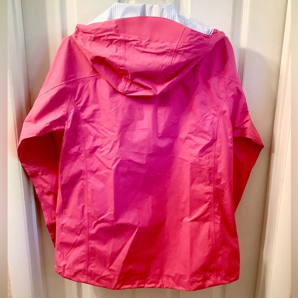 NEW Women’s Southern Tide Wind Worthy Rain Slicker Bloom Pink Hooded Jacket - M - Picture 3 of 5